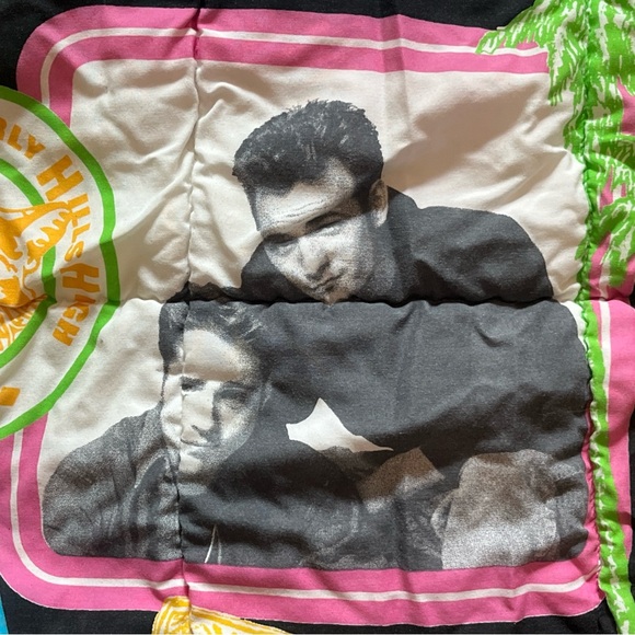 Beverly Hills 90210 Comforter and Pillowcase Set - Picture 5 of 16